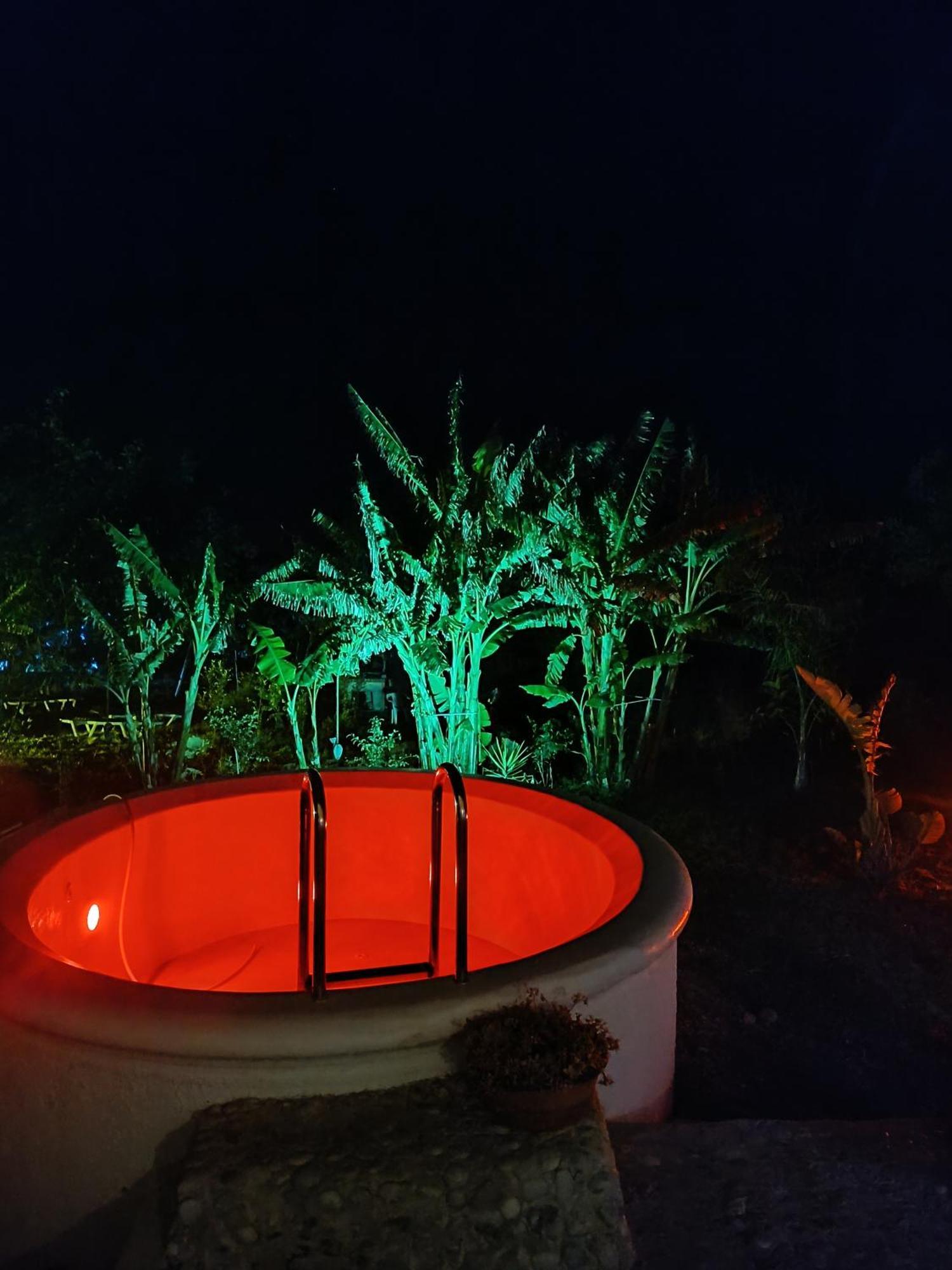 Tower Traditional Pool Villa Kremastí 外观 照片