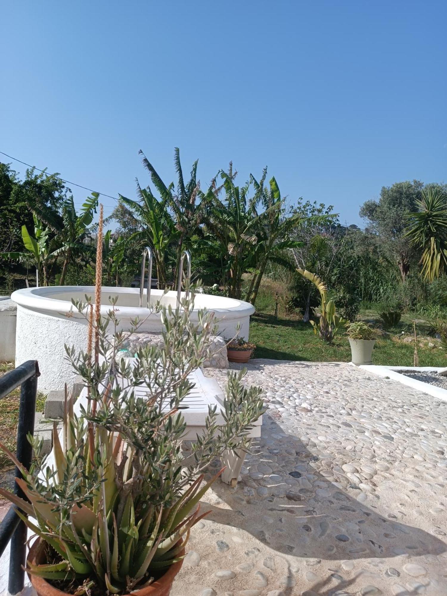 Tower Traditional Pool Villa Kremastí 外观 照片